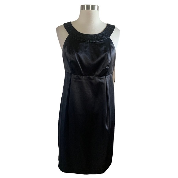 London Times Petites Size 8P NWT  Black Formal Semi Formal Dress Beaded Neckline - Picture 1 of 10